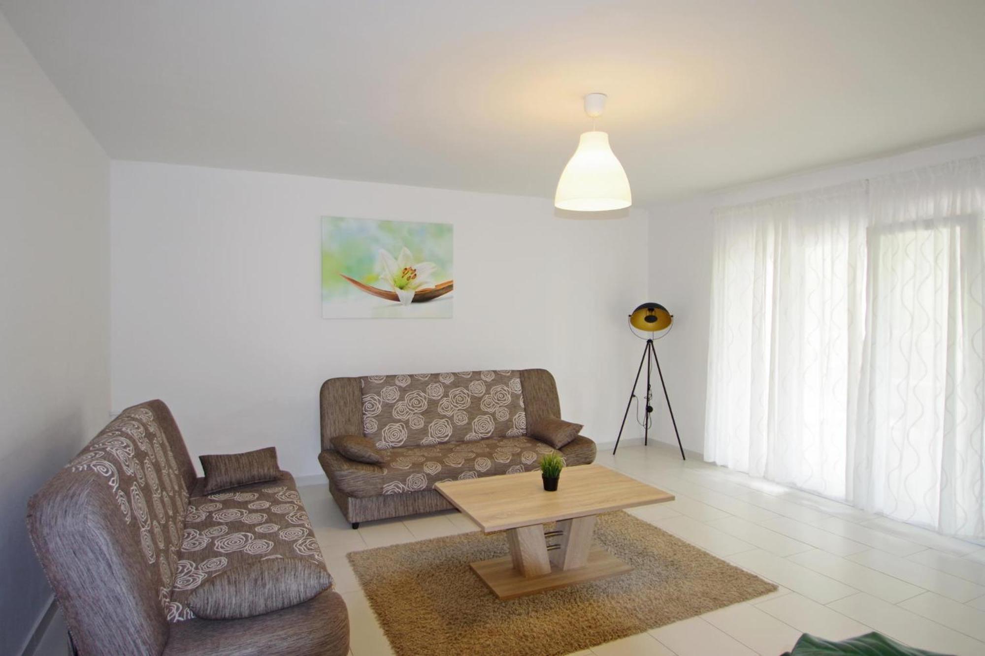 Apartments Nikolina Rakalj ภายนอก รูปภาพ