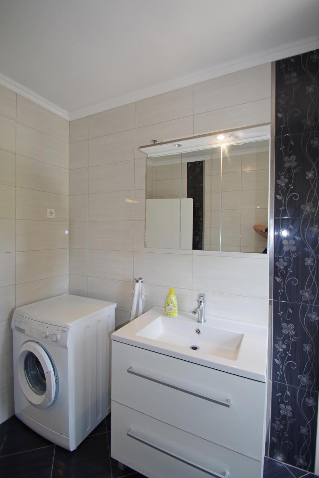 Apartments Nikolina Rakalj ภายนอก รูปภาพ